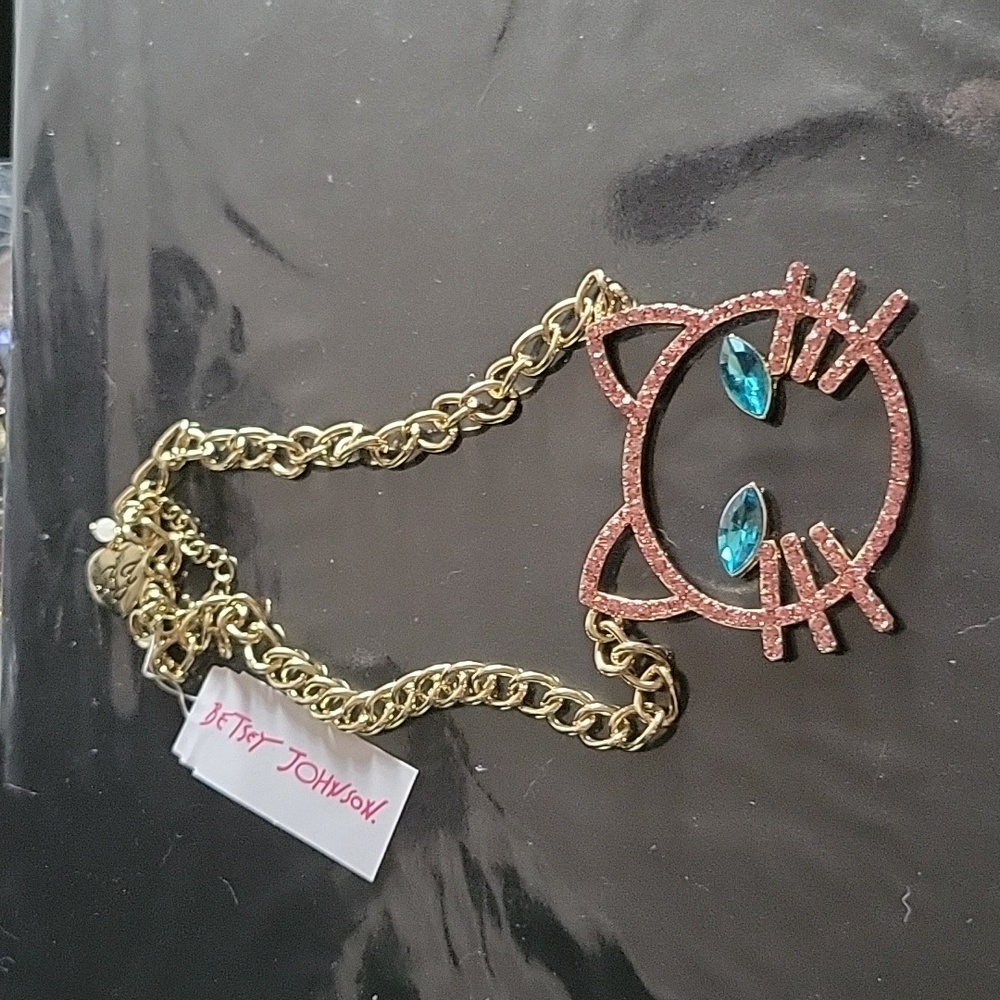 Betsey Johnson Cat face Necklace